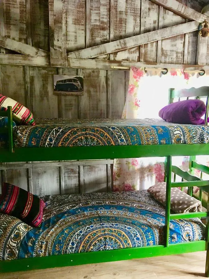 CasaHostel Floresce Praia do Rosa Hostal