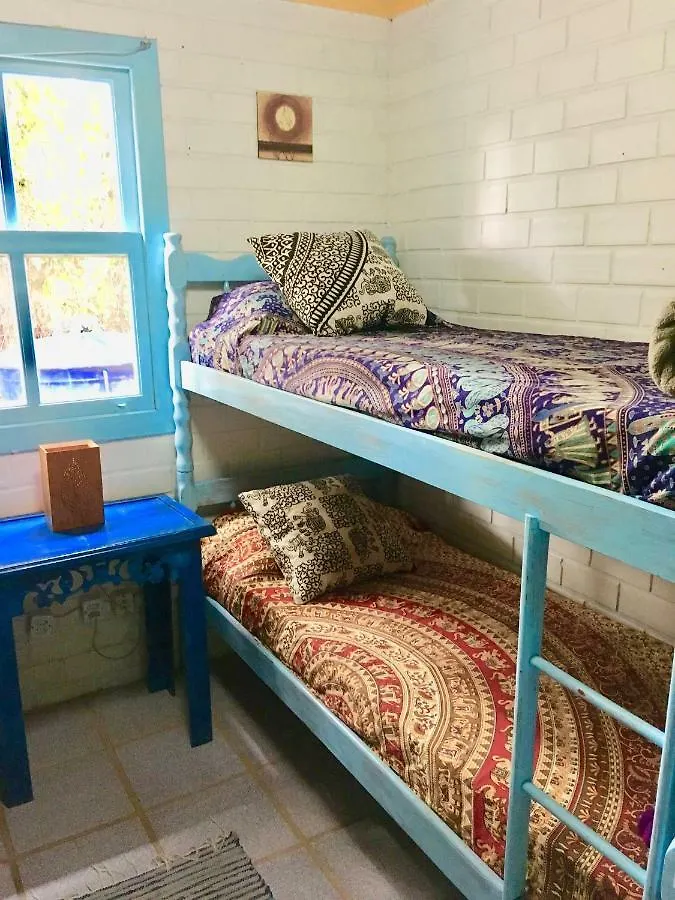 Casahostel Floresce 普腊亚罗萨 0*,